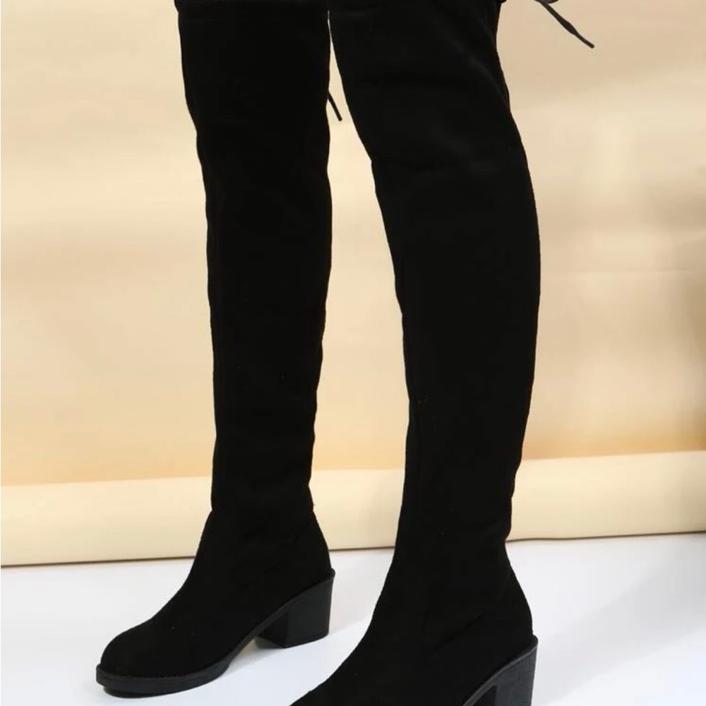 Cute boots - Picture 5 of 5